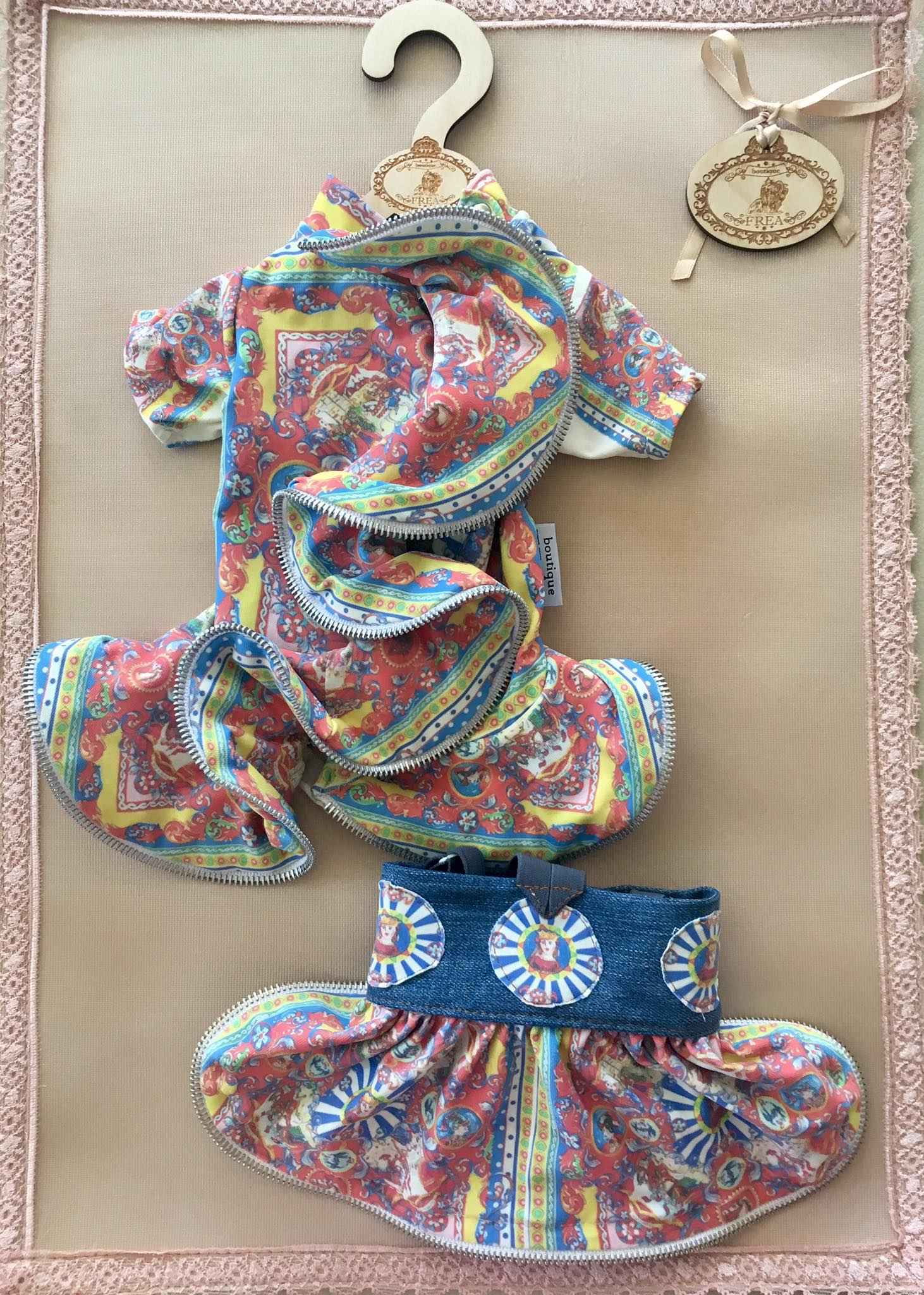 Якенце и поличка “My Yorkie Fashion Icon collection by FREA”